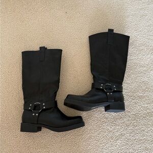Princess Polly Black Square-Toe Mid-Calf Boots